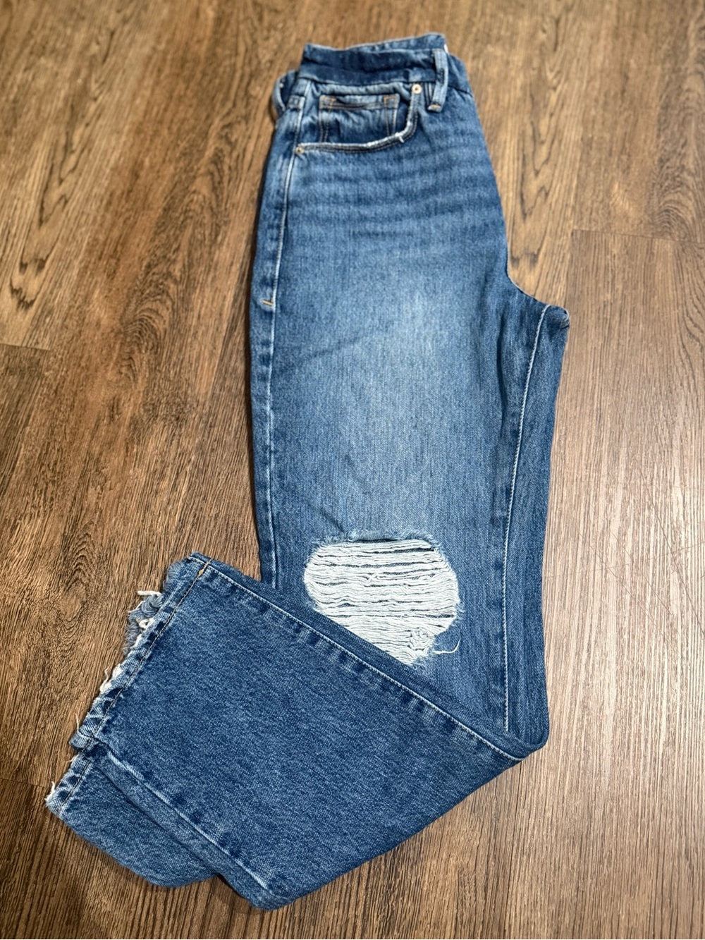Good American High Rise straight Leg Distressed Jeans - Picture 3 of 6